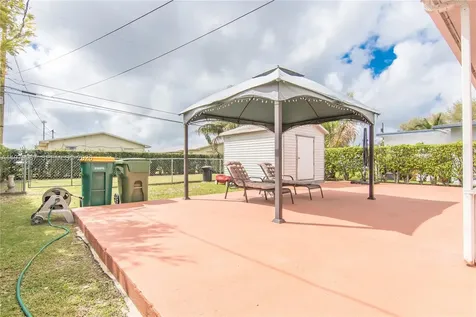 1300 NW 9th Street Homestead FL 33030