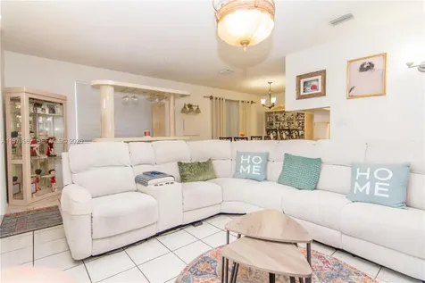 1300 NW 9th Street Homestead FL 33030