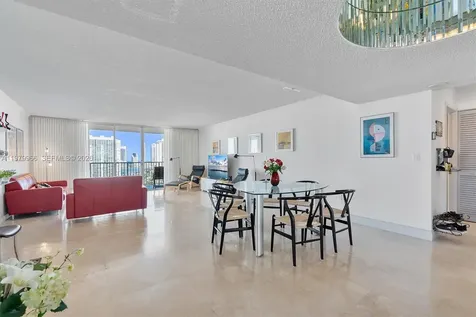 2851 NE 183rd Street Aventura FL 33160