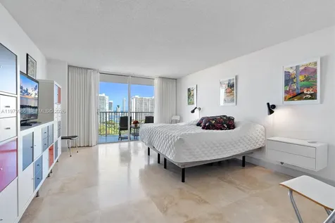 2851 NE 183rd Street Aventura FL 33160