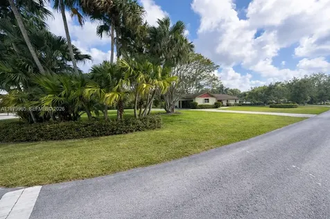 16981 SW 276th Street Homestead FL 33031