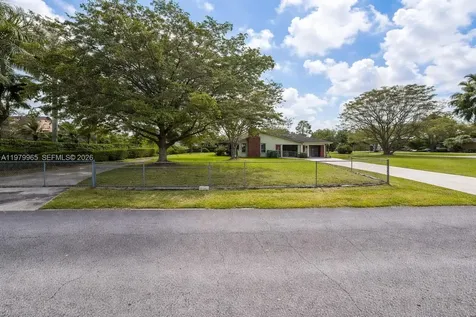 16981 SW 276th Street Homestead FL 33031