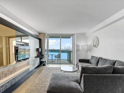 1100 West Avenue Miami Beach FL 33139