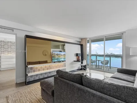 1100 West Avenue Miami Beach FL 33139