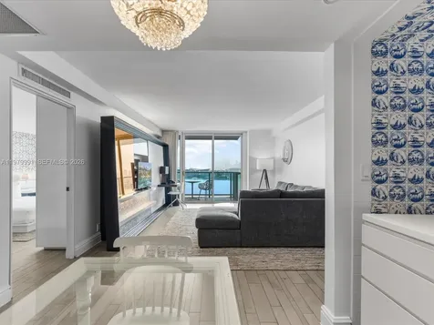 1100 West Avenue Miami Beach FL 33139