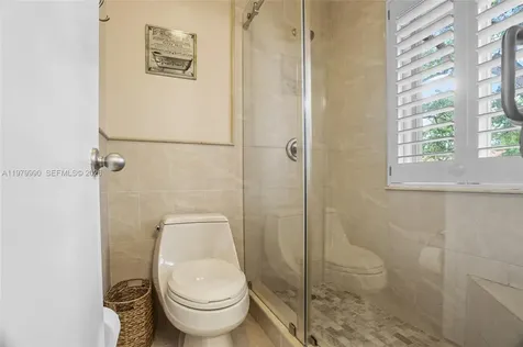 10978 SW 75th Terrace Miami FL 33173