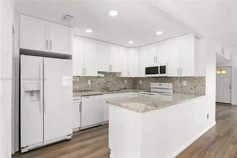 13745 SW 84th Street Miami FL 33183