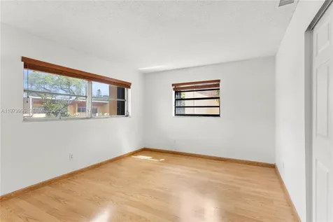 13745 SW 84th Street Miami FL 33183