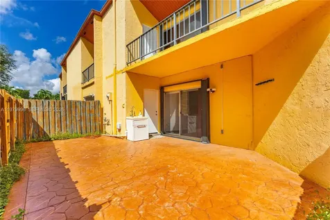 13745 SW 84th Street Miami FL 33183