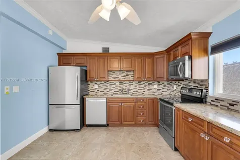 527 Sound Drive Key Largo FL 33037