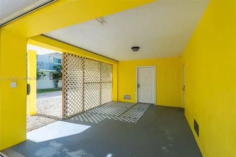 527 Sound Drive Key Largo FL 33037