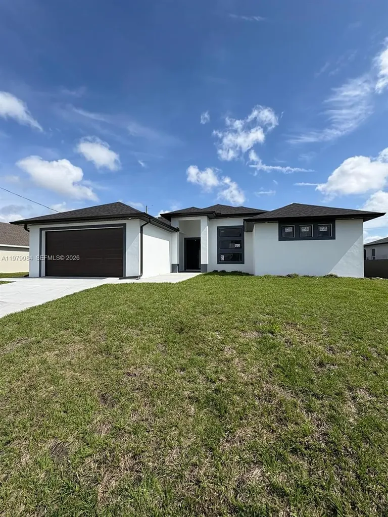 1909 NW 24th Place Cape Coral FL 33993
