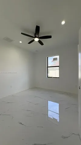 1909 NW 24th Place Cape Coral FL 33993