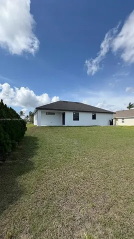 1909 NW 24th Place Cape Coral FL 33993