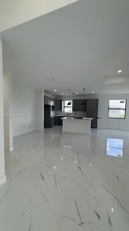 1909 NW 24th Place Cape Coral FL 33993