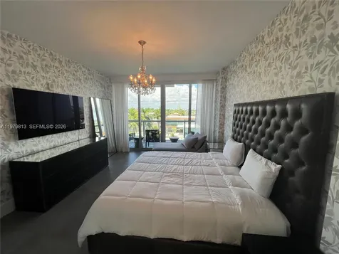 Bay Harbor Islands FL 33154