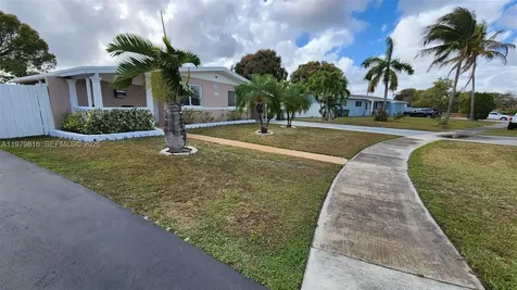 20120 NW 11th Court Miami Gardens FL 33169