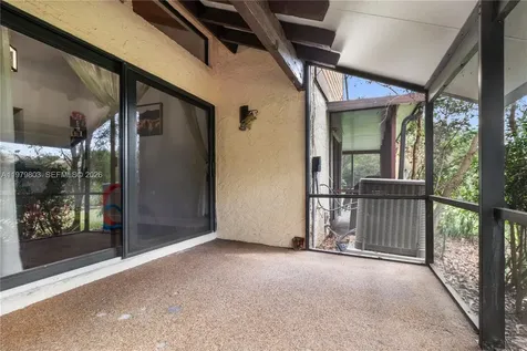 3812 NW 77th Avenue Davie FL 33024