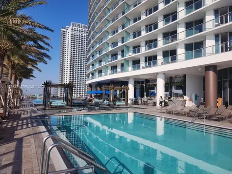 4111 S Ocean Drive Hollywood FL 33019