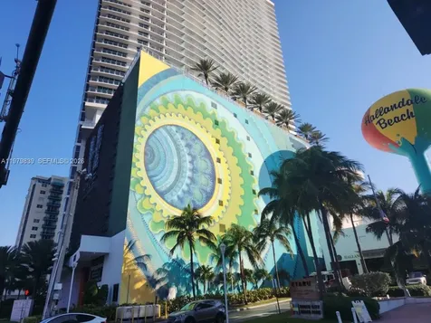 4111 S Ocean Drive Hollywood FL 33019