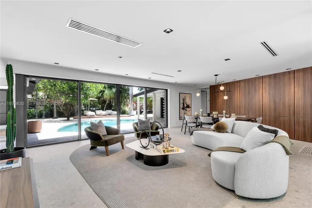 2500 Bayview Drive Fort Lauderdale FL 33305