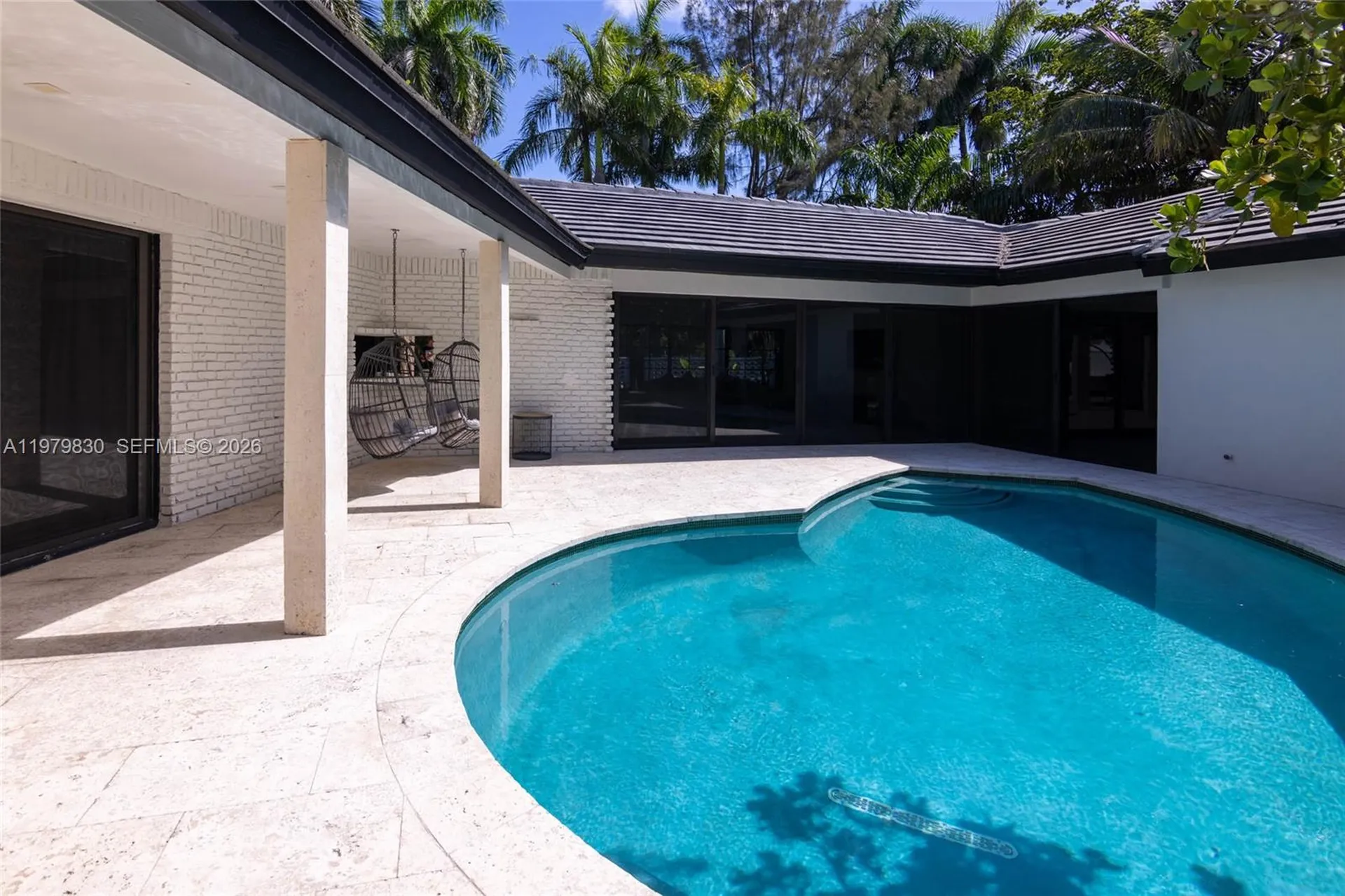 2500 Bayview Drive Fort Lauderdale FL 33305