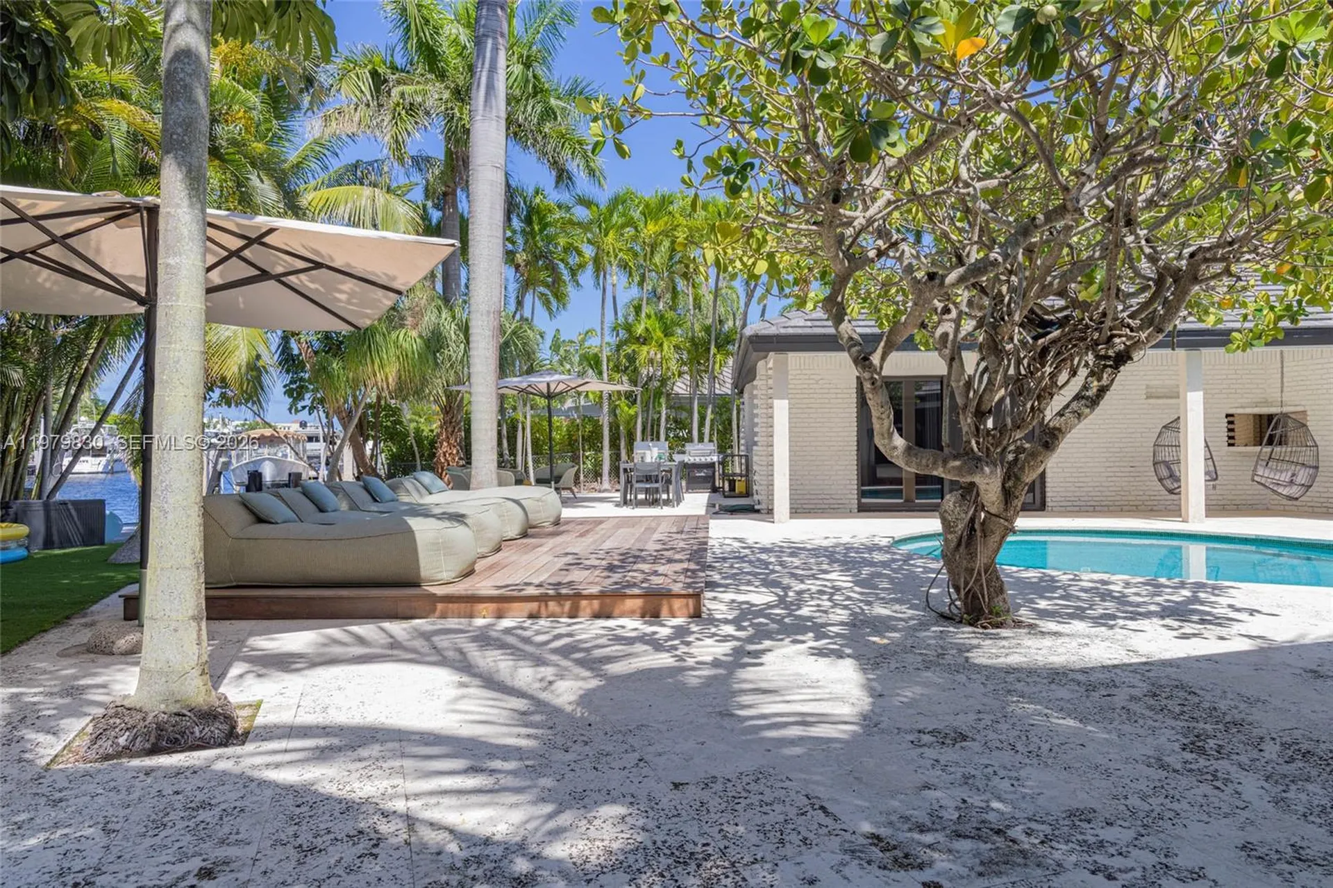 2500 Bayview Drive Fort Lauderdale FL 33305