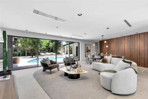 2500 Bayview Drive Fort Lauderdale FL 33305