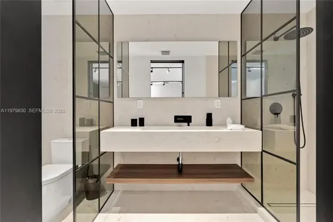 2500 Bayview Drive Fort Lauderdale FL 33305