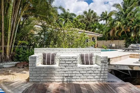 2500 Bayview Drive Fort Lauderdale FL 33305