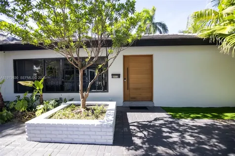 2500 Bayview Drive Fort Lauderdale FL 33305