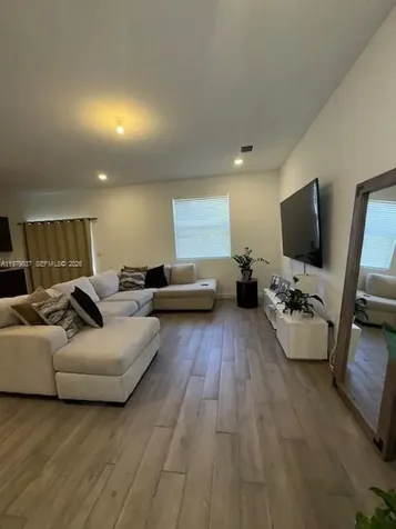 804 SE 18th Street Homestead FL 33034