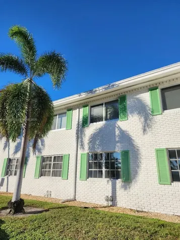 1851 NE 62nd Street Fort Lauderdale FL 33308