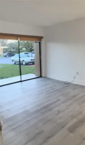 15640 SW 80th Street Miami FL 33193