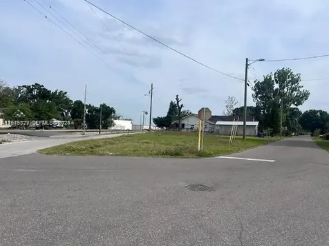 610 NW Phosphate Boulevard Other City - In The State Of Florida FL 33860