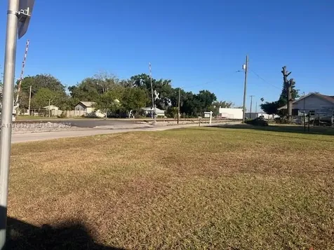 610 NW Phosphate Boulevard Other City - In The State Of Florida FL 33860