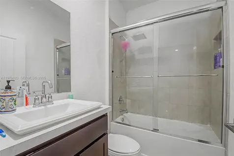 445 NE 4th Street Florida City FL 33034