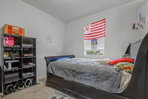 445 NE 4th Street Florida City FL 33034