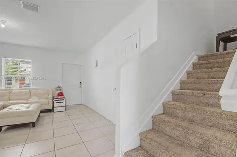 445 NE 4th Street Florida City FL 33034