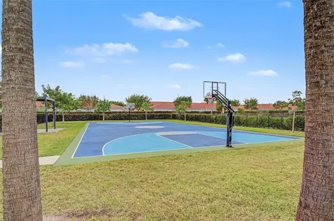 445 NE 4th Street Florida City FL 33034