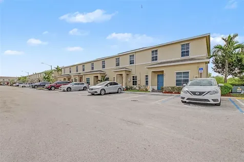 445 NE 4th Street Florida City FL 33034
