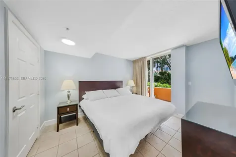 2951 S Bayshore Drive Coconut Grove FL 33133