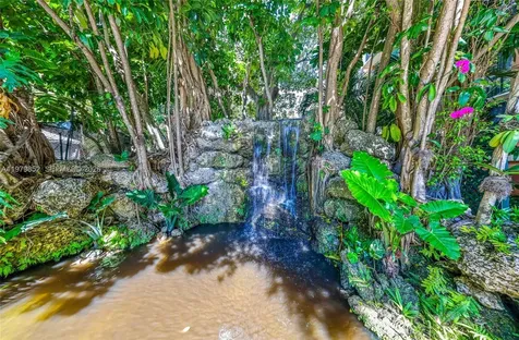 2951 S Bayshore Drive Coconut Grove FL 33133