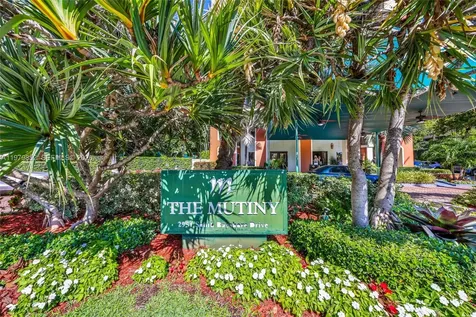 2951 S Bayshore Drive Coconut Grove FL 33133