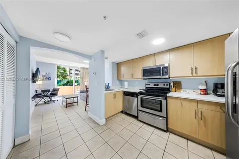 2951 S Bayshore Drive Coconut Grove FL 33133
