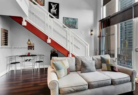 244 NE Biscayne Boulevard Miami FL 33132