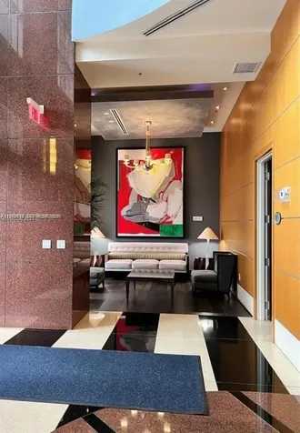 244 NE Biscayne Boulevard Miami FL 33132