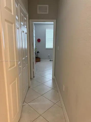 Miami FL 33186