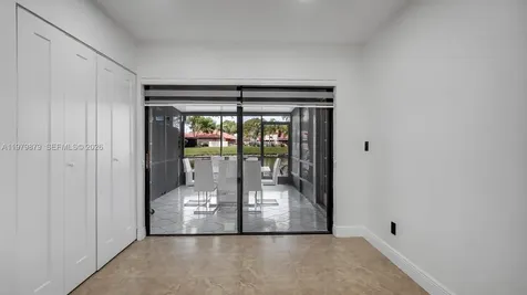3251 Inverrary Boulevard W Lauderhill FL 33319
