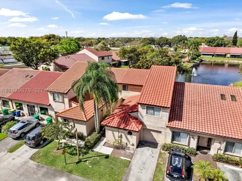 3251 Inverrary Boulevard W Lauderhill FL 33319